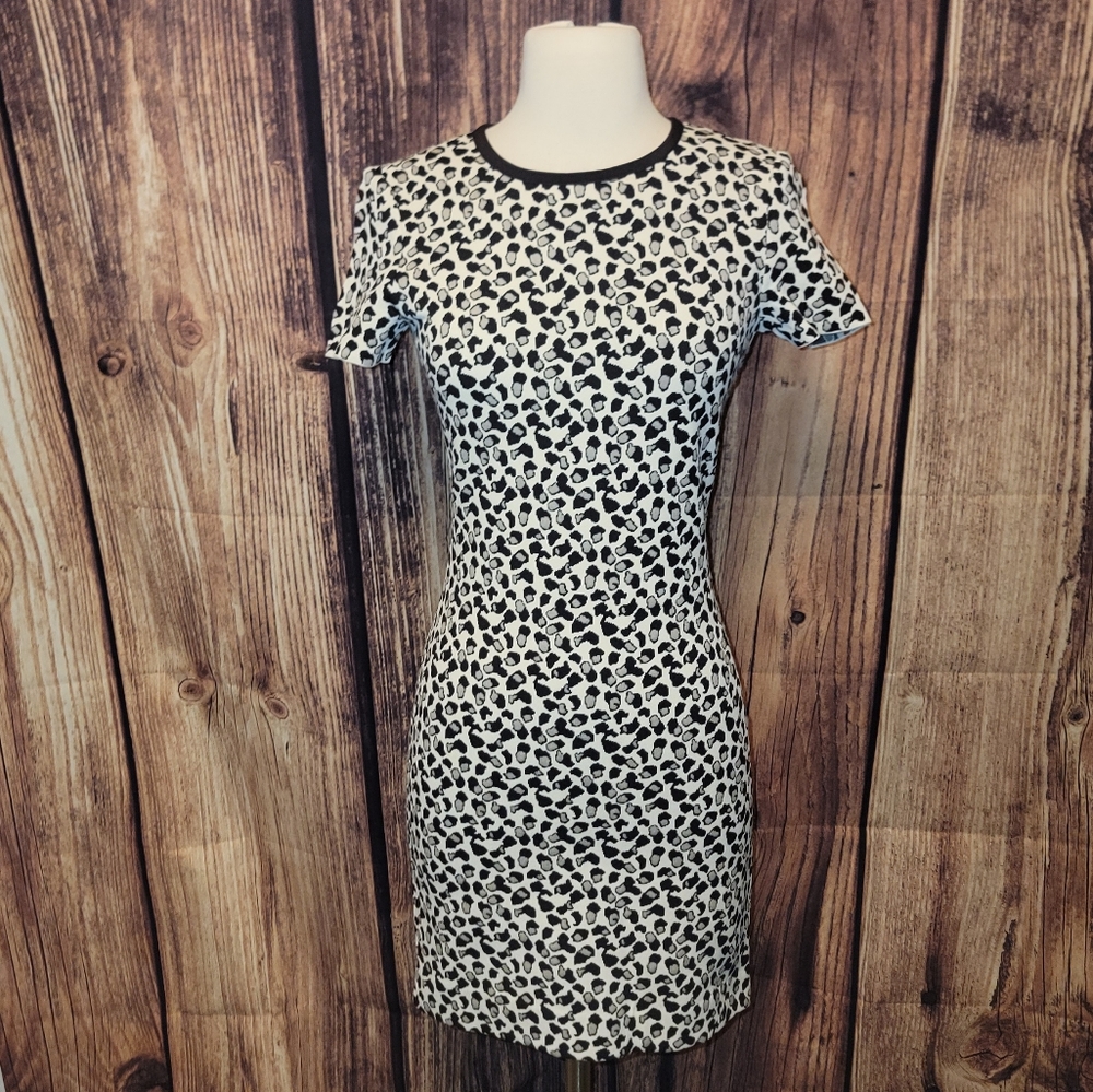 St John Knit Dress Size 0 Leopard
